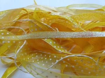 Yellow Ribbon Set