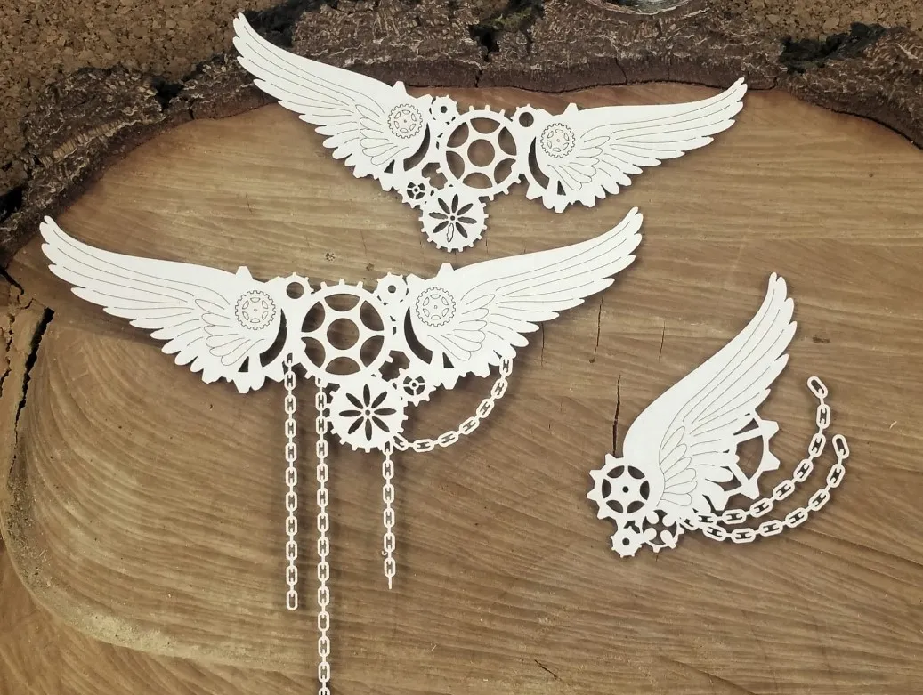 Steampunk Flying Hearts Chipboard, 3 pieces